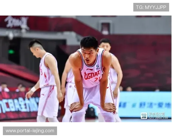 高速攻防催生功能化角色 本土球员无球跑动任务显著增加